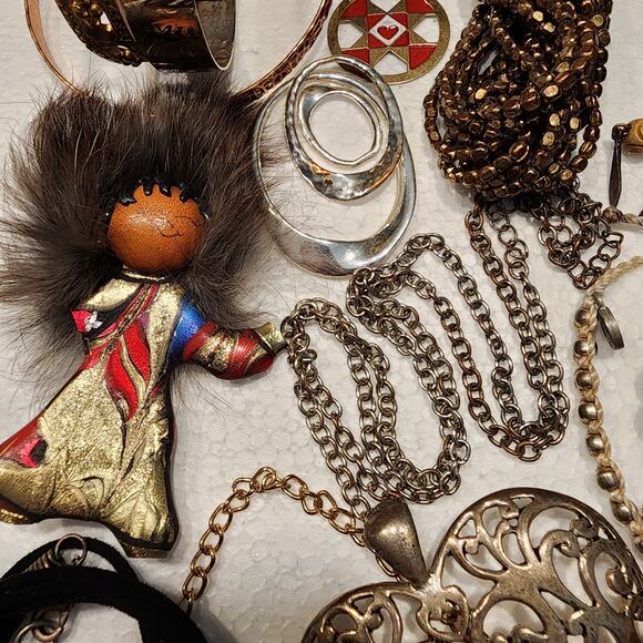 Vintage - Modern Jewelry Lot 2.5+ Lb Wear Repair Craft Upcycle AS IS Mixed Style - Picture 2 of 16